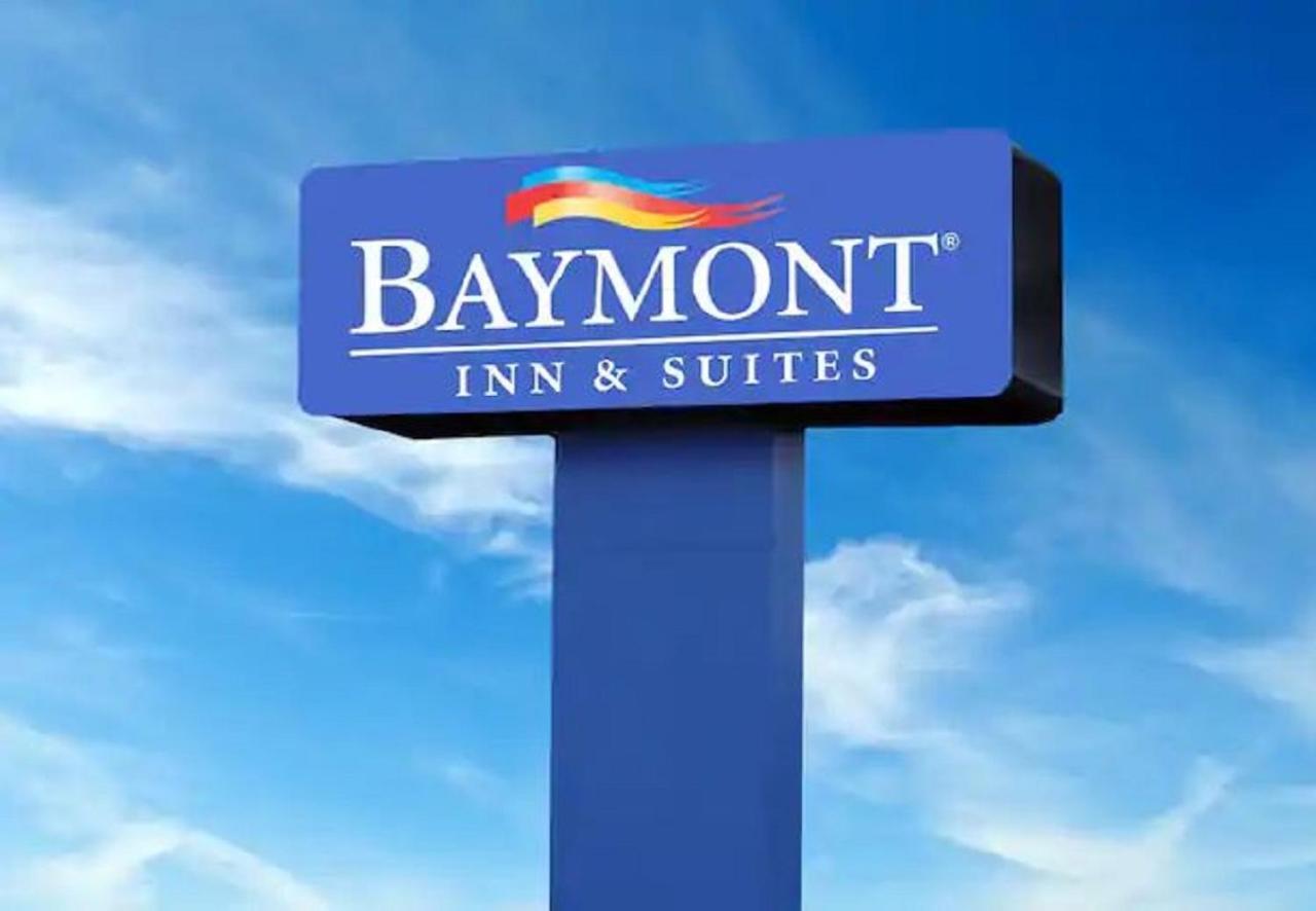 Hotel Baymont By Wyndham Madison Extérieur photo